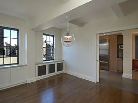 Rented by Buchbinder & Warren | media 28