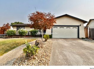 1056 Helen Ct, Petaluma, CA
