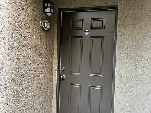3rd image of 779 Gianni Dr Unit 101
