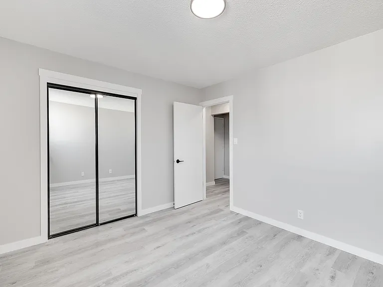 11935 102nd St NW — Photo 12
