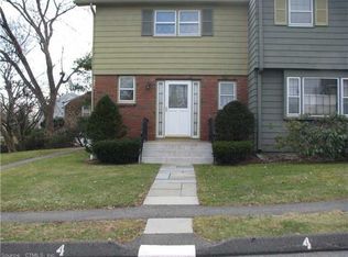 4 Towne House Ln, Wethersfield, CT 06109