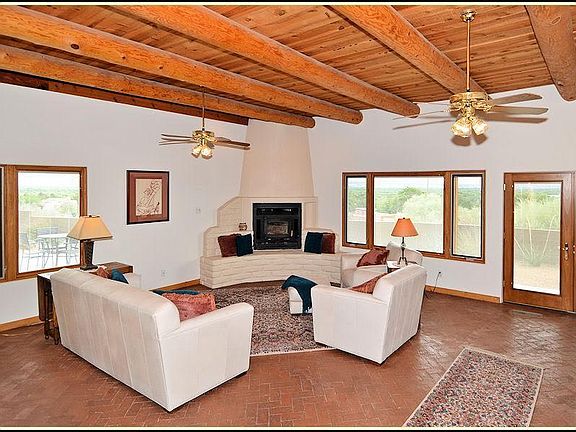 4th image of 429 Ashley Ln