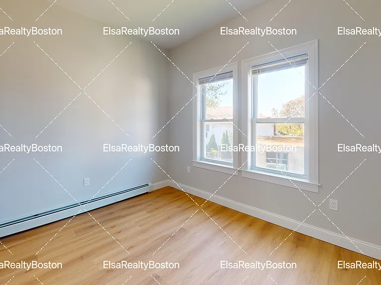 35 Francis St #2R — Photo 12