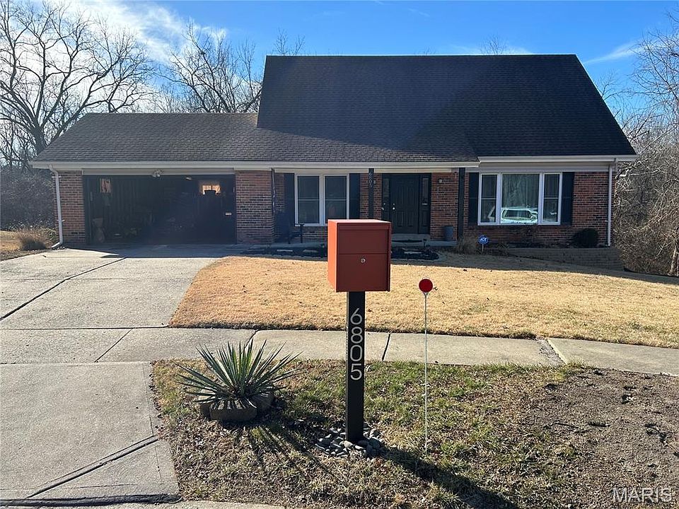 1st image of 6805 Trois Ct
