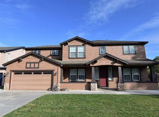 2430 Trail Way, Turlock, CA 95382