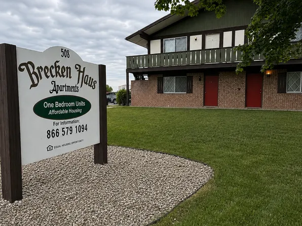 508 Wright St #3, Breckenridge, MI 48615
