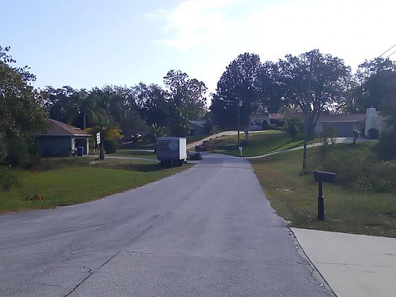 5th image of 7160 Davenport Ln