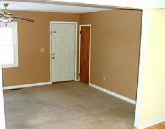 5th image of 430 Highland Dr