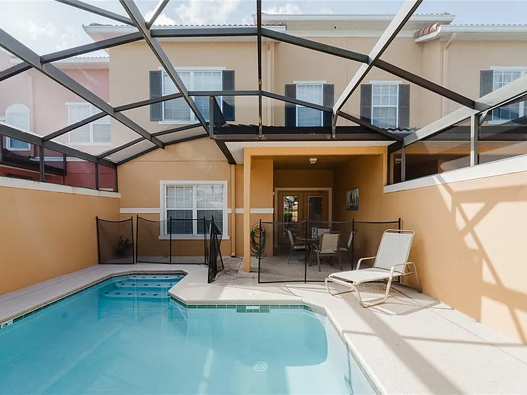 8961 Majesty Palm Rd — Photo 18