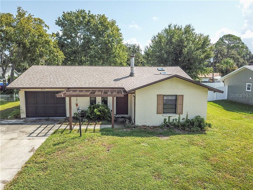 1st image of 2313 Sabal Palm Dr