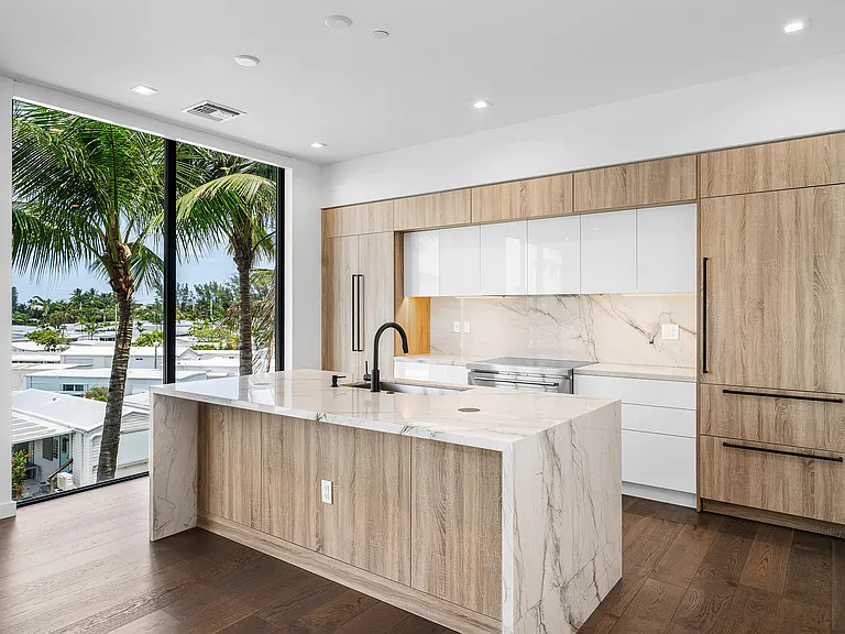 11505 Old Ocean Blvd — Photo 11