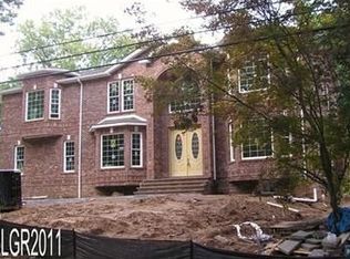 74 Central Ave, Demarest, NJ 07627