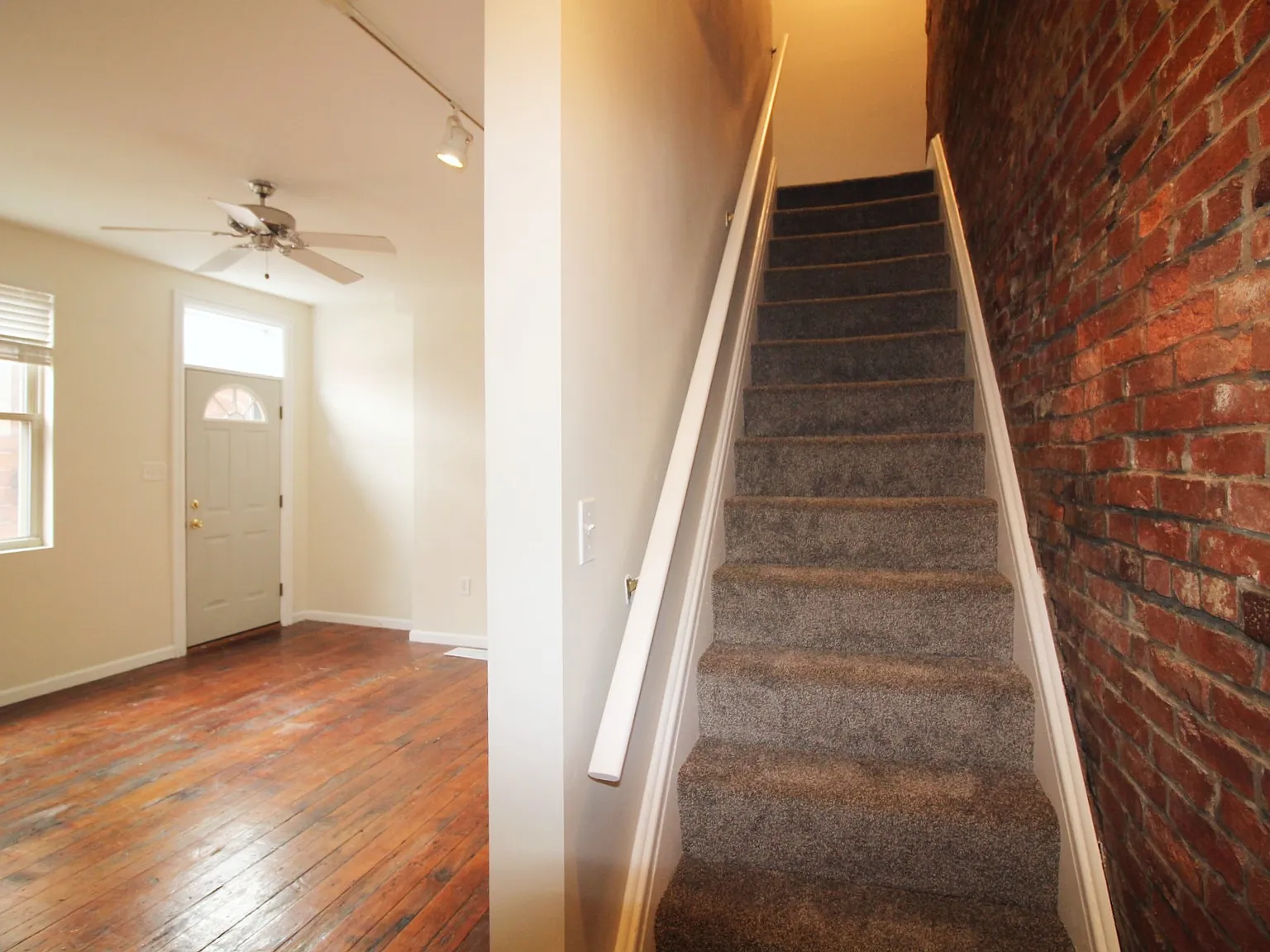 2104 Carey Way - Apt. 2 — Photo 4