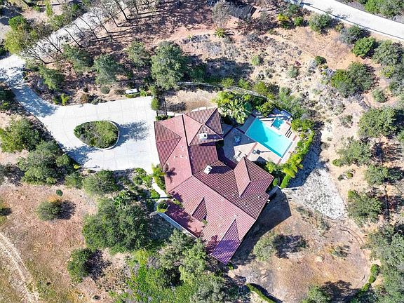 2nd image of 7635 Little Creek Rd