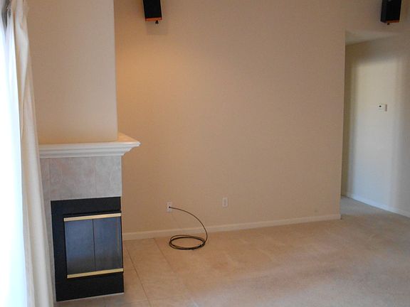 2nd image of 816 Owens Lake Dr