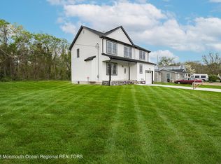35 1st Ave, Toms River, NJ 08757