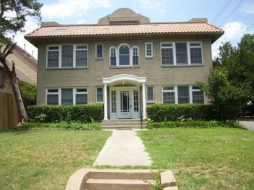 2nd image of 5747 Richmond Ave APT 7