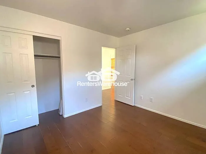 1970 E Harrison St — Photo 7