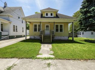 1429 Plainfield Ave, Mount Pleasant, WI 53403