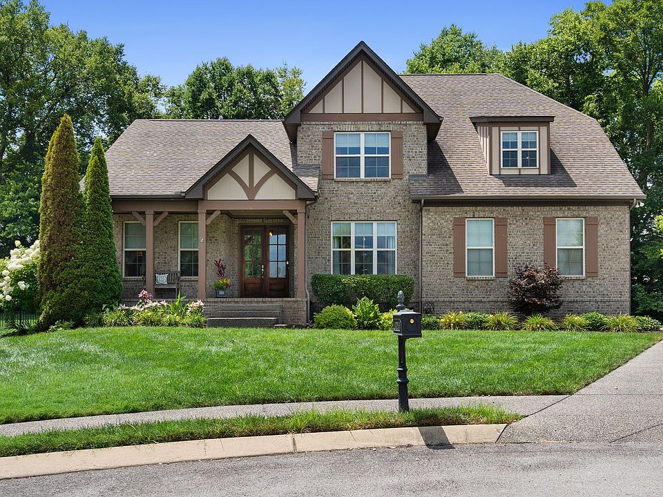 1st image of 1094 Cantwell Pl