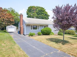 200 Lobdell Dr, Stratford, CT 06614