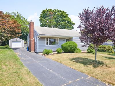 200 Lobdell Drive, Stratford, CT, 06614