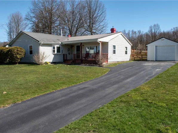 9242 Sulphur Springs Rd, Lee Center, NY 13363