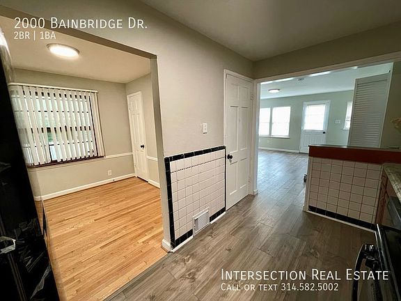 5th image of 2000 Bainbridge Dr