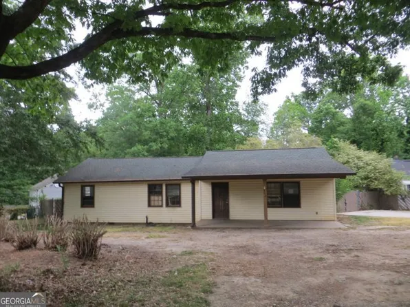 502 Hanes Dr, Forest Park, GA 30297