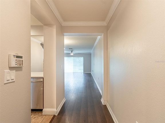 3rd image of 6851 Dartmouth Hill St