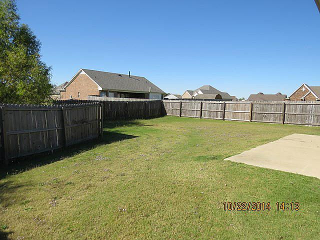 1st image of 1279 E Lake Blvd