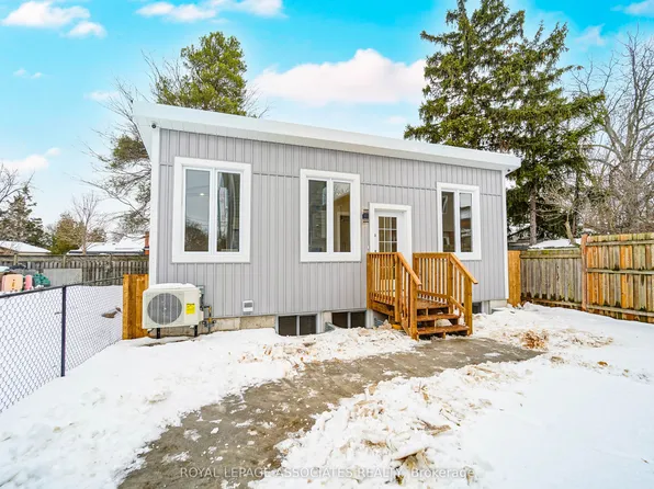 35 Saint George St, Brantford, ON N3R 1V2