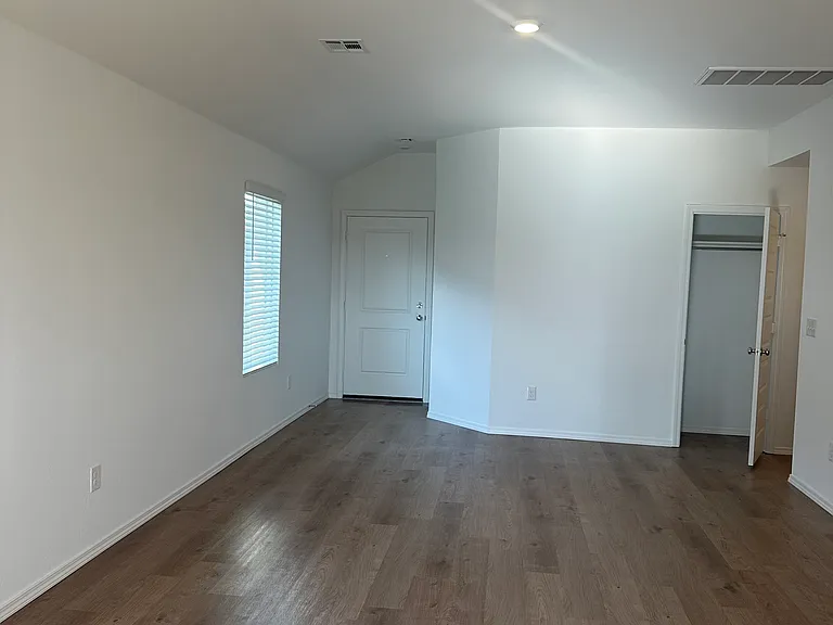 12829 Torretta Way — Photo 6