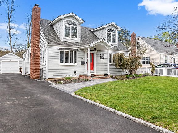 2nd image of 38 Bedell Place