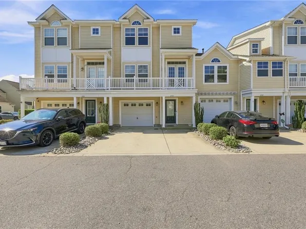 2503 New London Ct, Virginia Beach, VA 23454