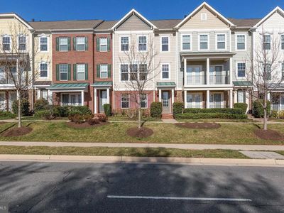 561 Van Buren St, Herndon, VA, 20170