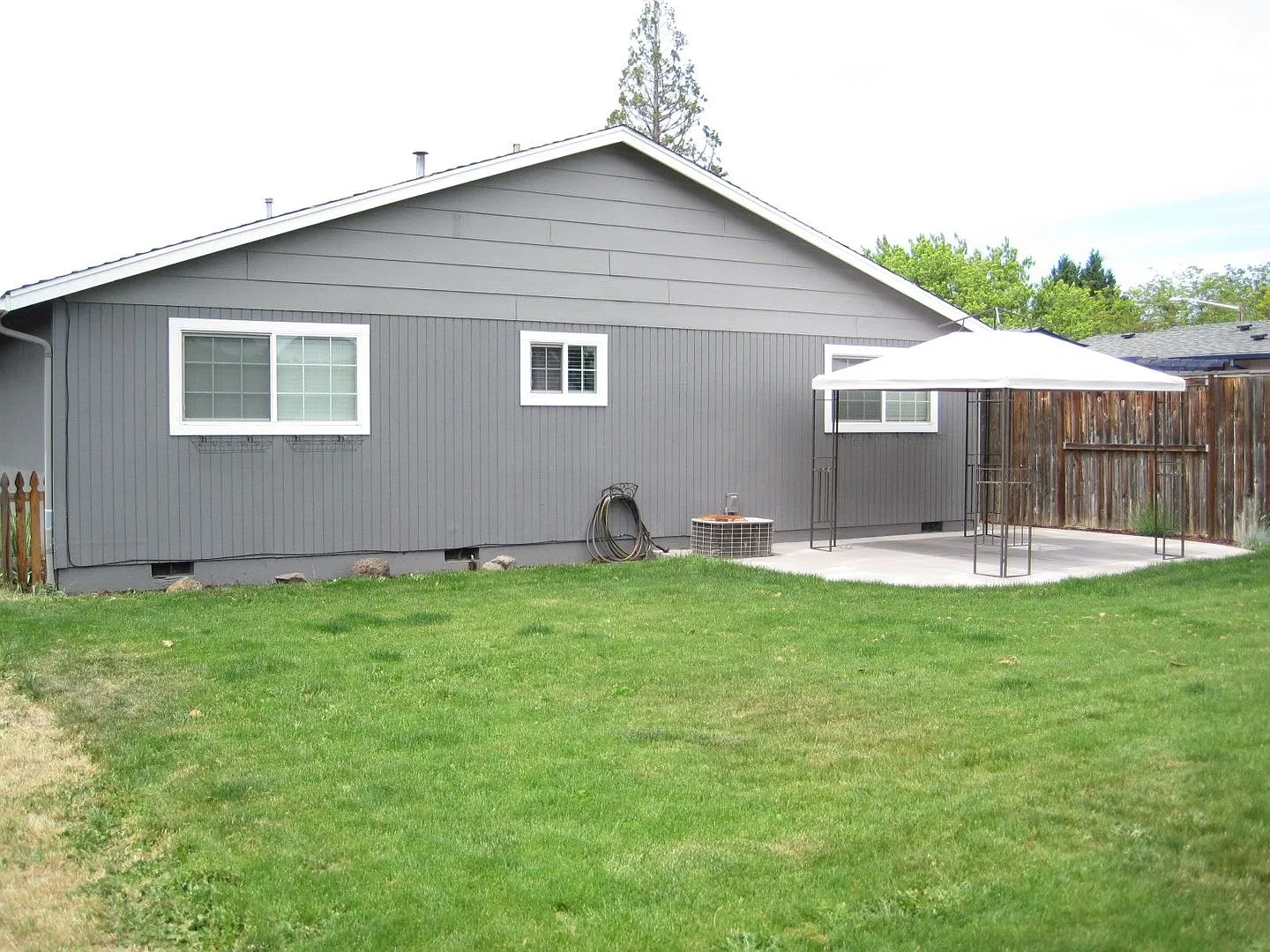 Beautiful Spacious Home for Rent — Photo 3