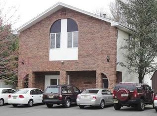 236 Possum Hollow Rd, Jamesburg, NJ 08831