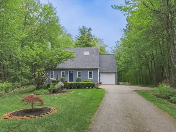 29 Barbour Road, Hampton, NH 03842