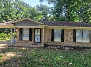 3130 N Trezevant St, Memphis, TN 38127