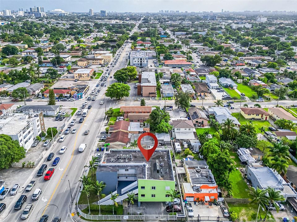 1st image of 2210 NW 34th St APT 202