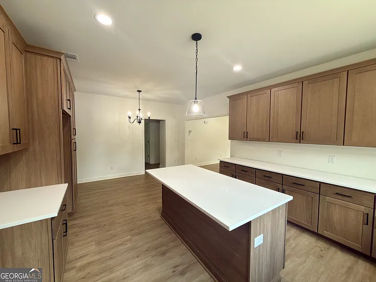 294 Moreland Ave — Photo 7