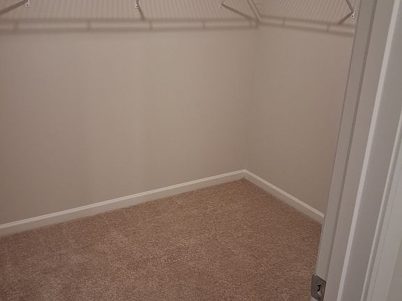 5th image of 719 Colt Ct