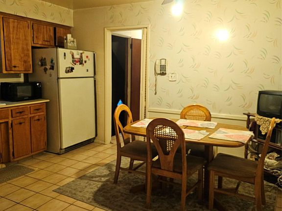 5th image of 2528 Bessemund Avenue