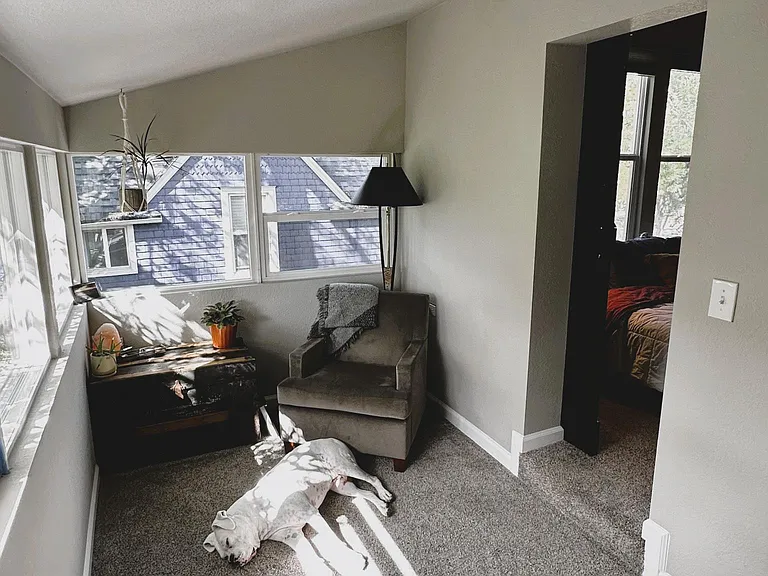 Bonus sunroom right off of 2nd master suite