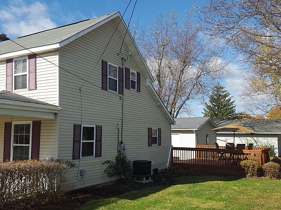 3rd image of 1 Garfield Ave
