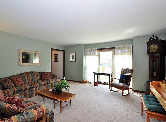4th image of 10788 W Chaplin Ave