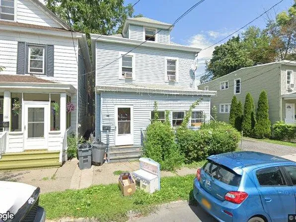 86 Henry Ave, Newburgh, NY 12550