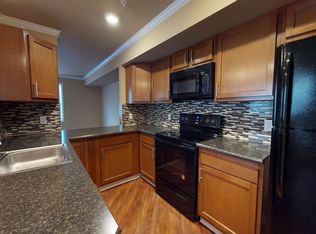 240 Miller Rd APT 8, Getzville, NY 14068