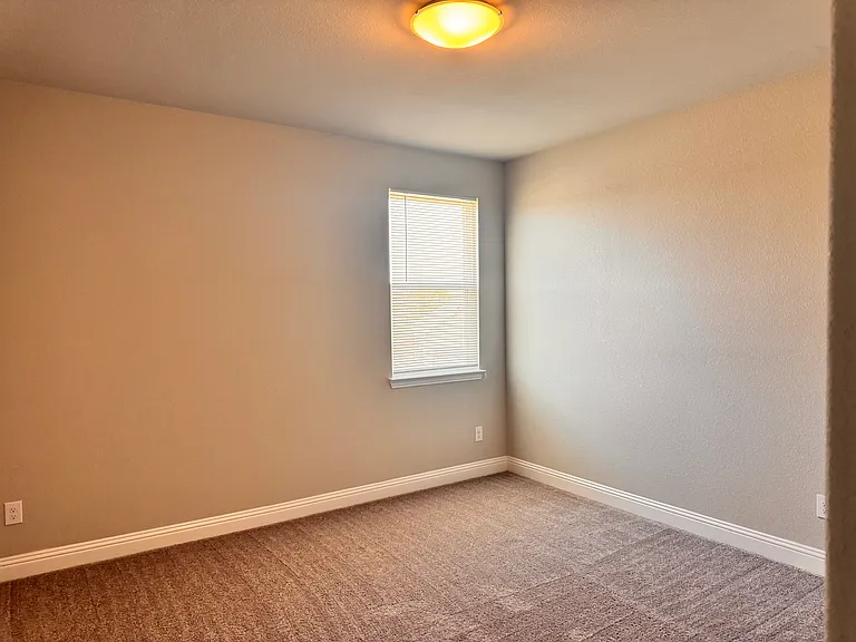 804 Sicily Blvd — Photo 27